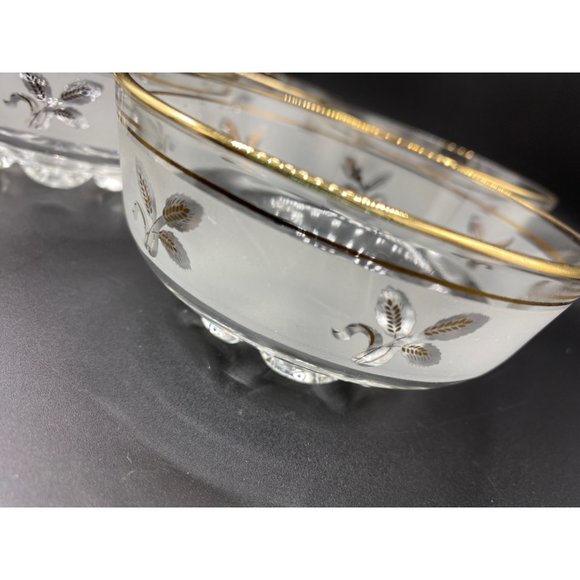 6 Vintage Frosted and Gold Leaf design Dessert Bowls 1960's 4 1/2 inch - Picture 16 of 16